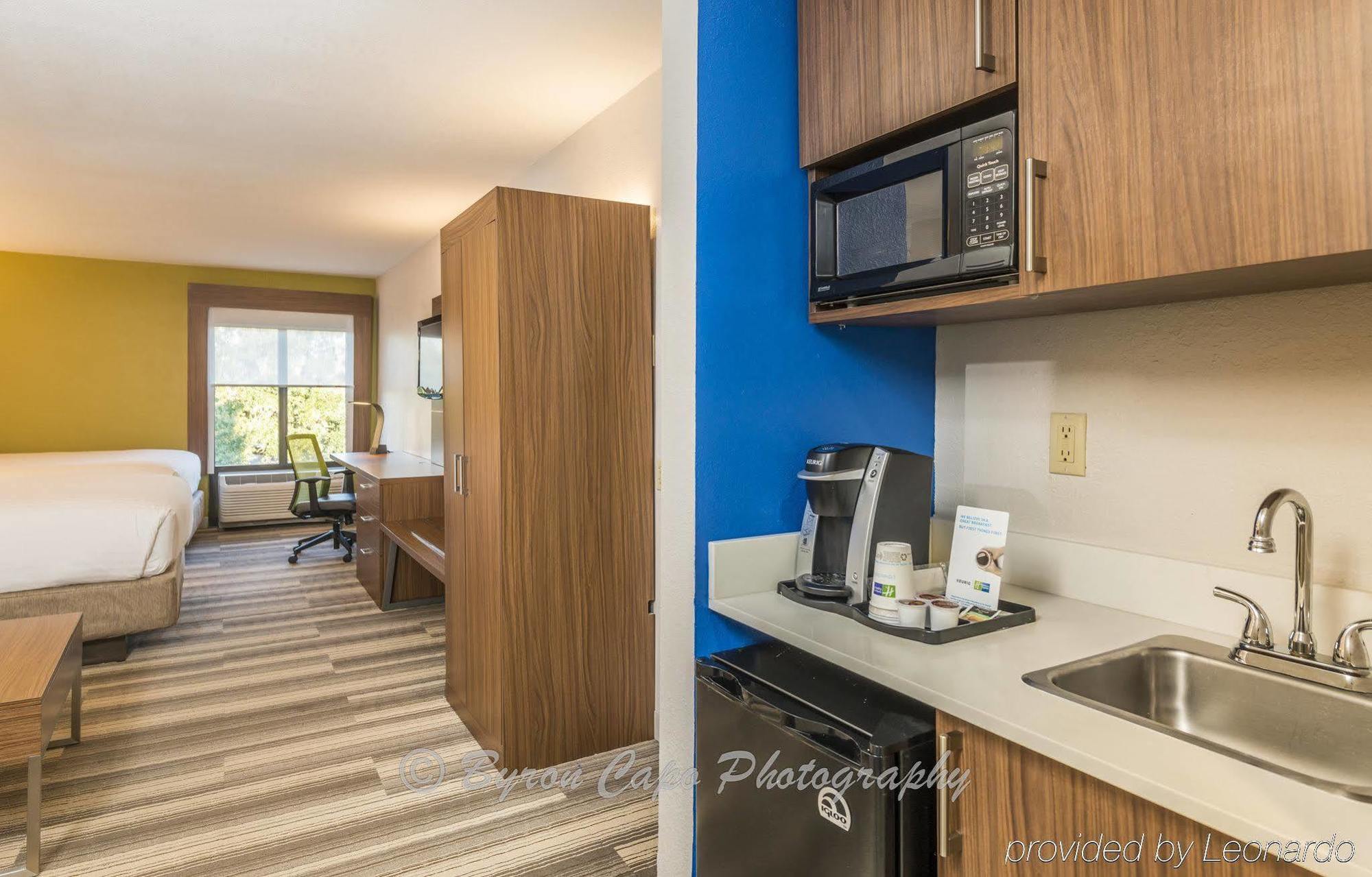 Holiday Inn Express Hotel & Suites Jacksonville-South By Ihg Esterno foto